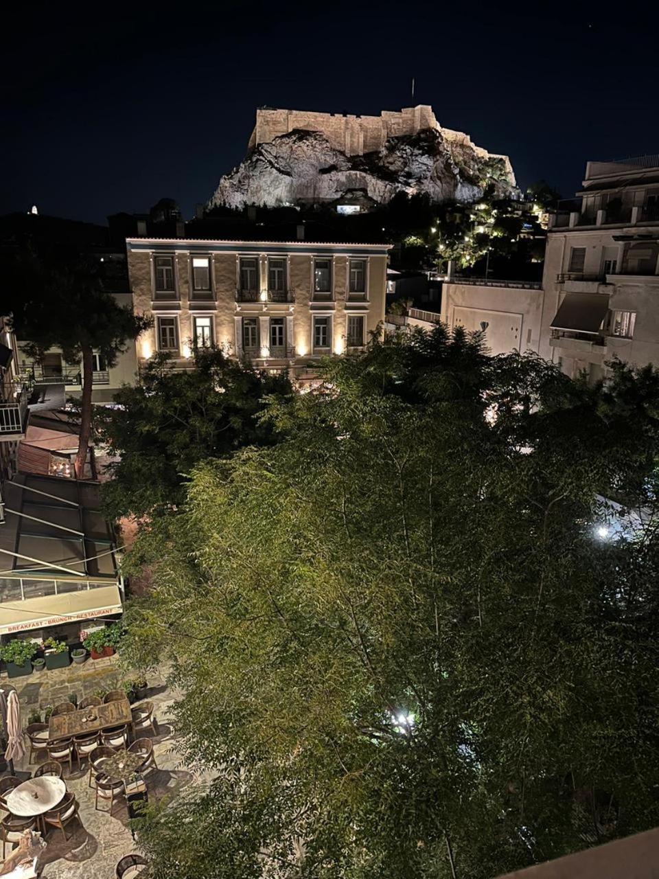 Appartamento Pari'S House In Plaka Atene Esterno foto