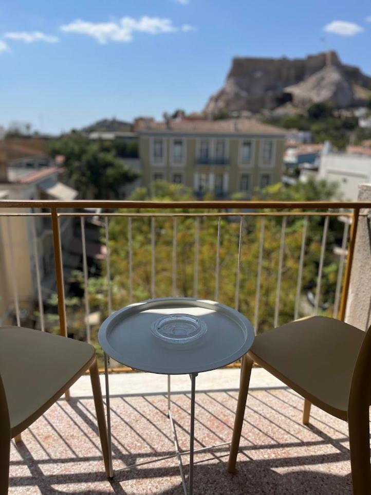 Appartamento Pari'S House In Plaka Atene Esterno foto
